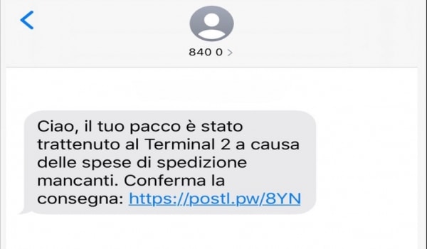 Covid-19, la truffa del pacco bloccato alla dogana