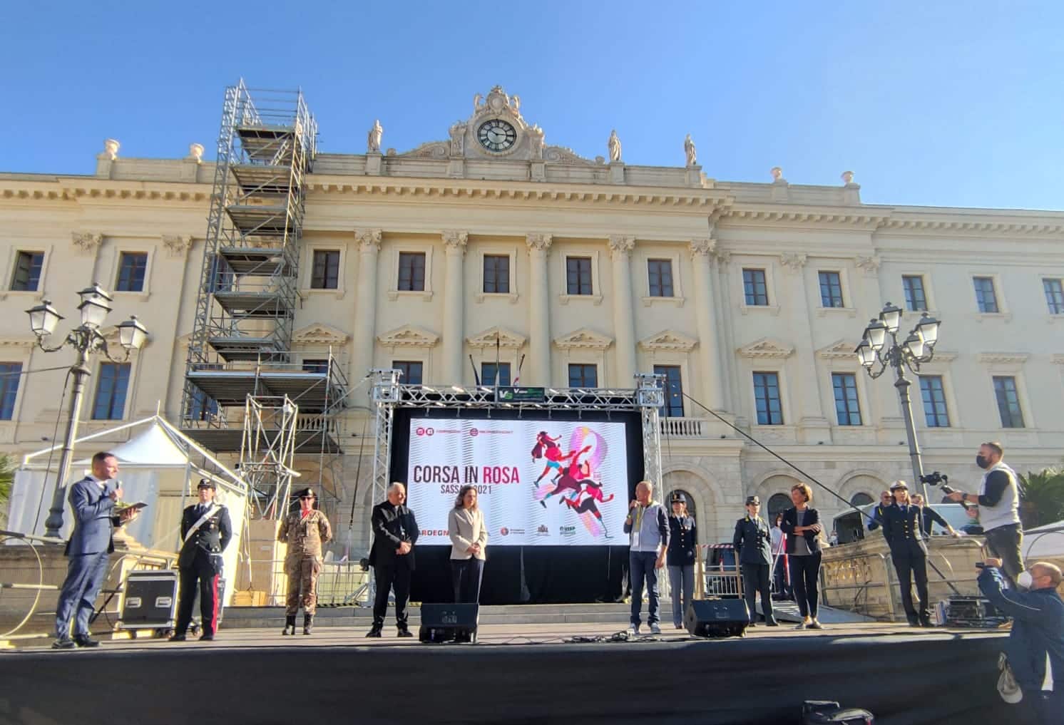  IN 5MILA A SASSARI PER DIRE NO ALLA VIOLENZA SULLE DONNE