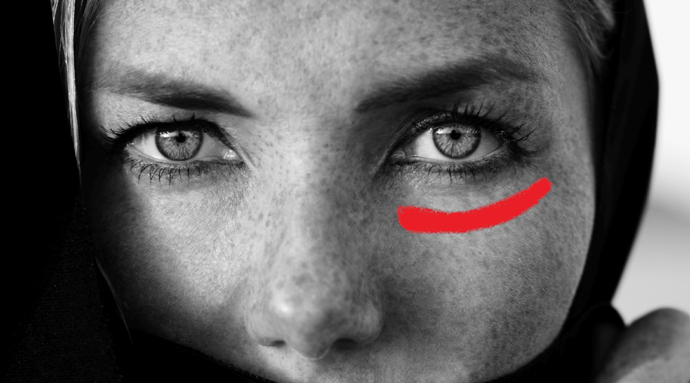 Il rosso, simbolo della violenza contro le donne