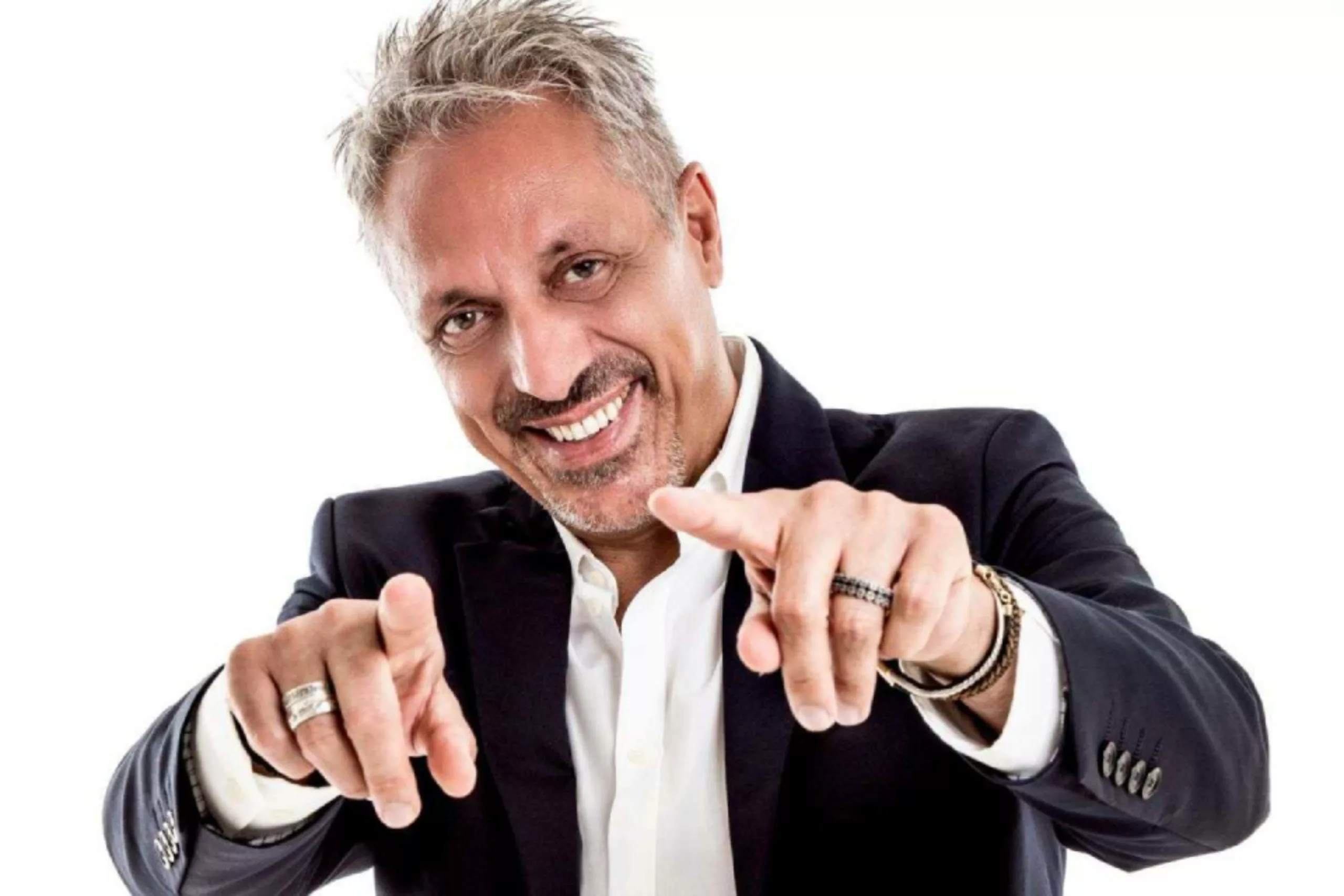 Max Pisu in “ Affetti Instabili “